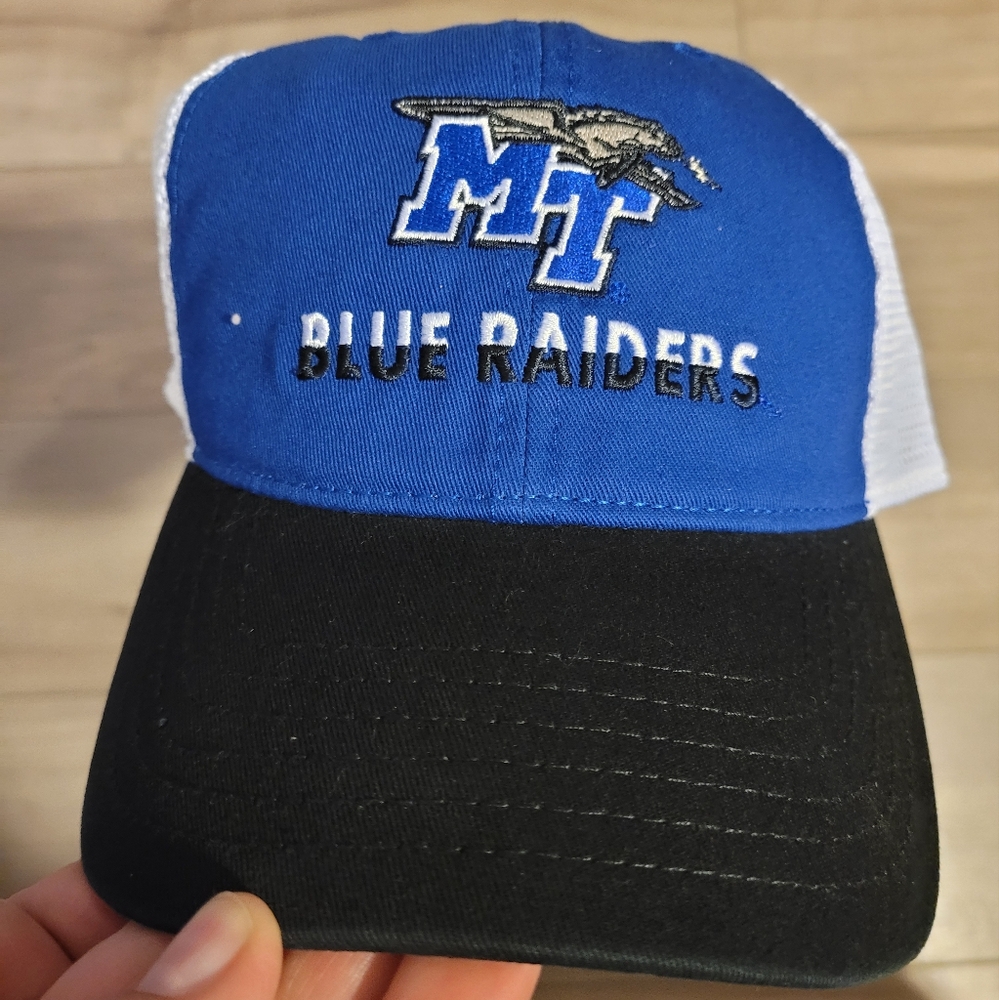 Captivating Middle Tennessee Blue Raiders Hat